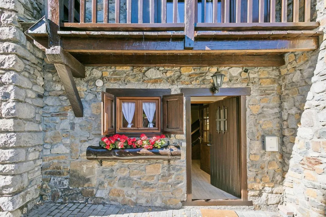Holiday home Luderna - Casa Mauberme Villa Arties
