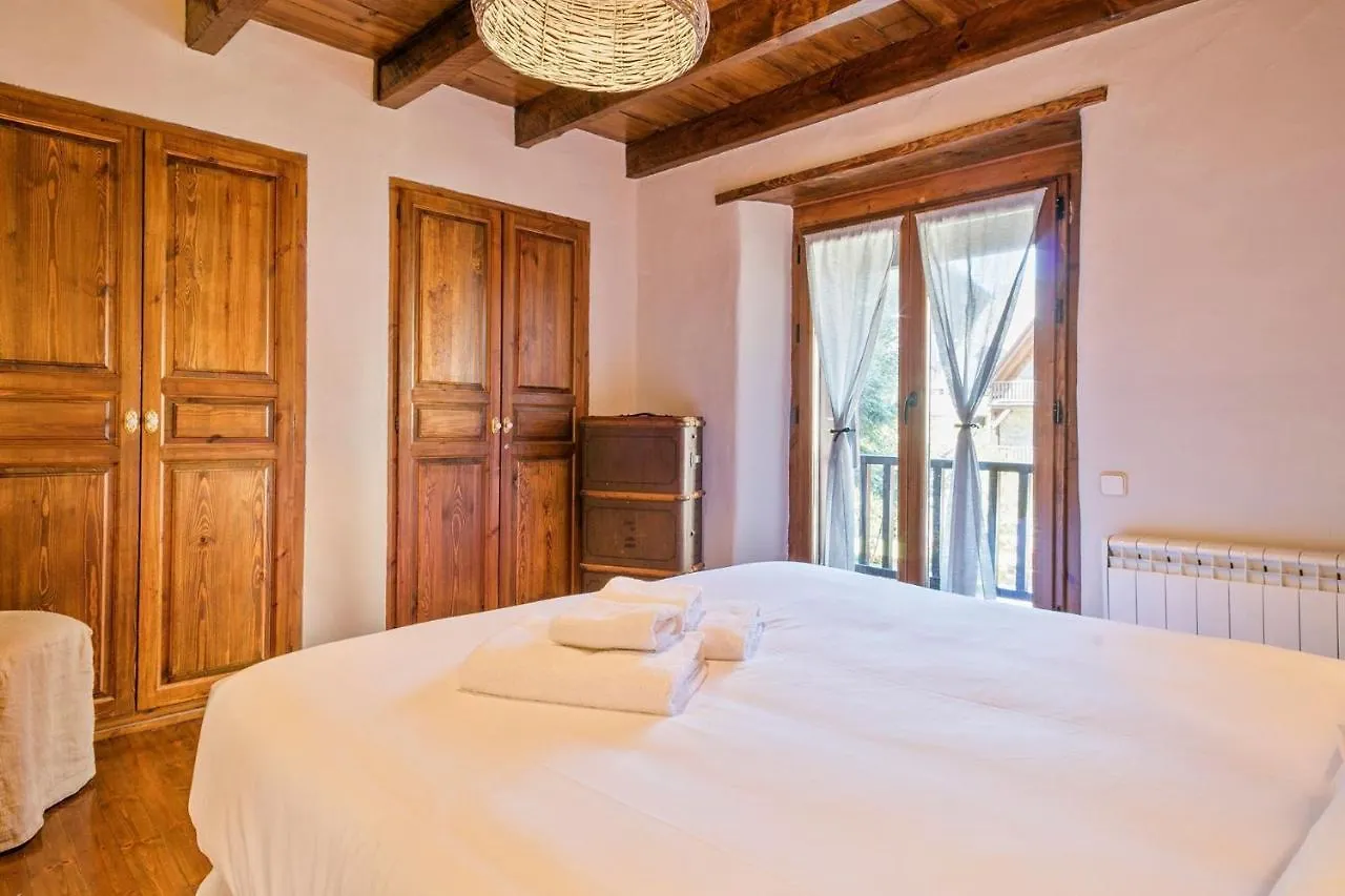 Luderna - Casa Mauberme Villa Arties 0*,  Spain
